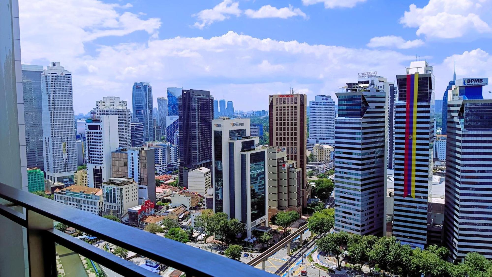 Apartemen Summer Nbs *